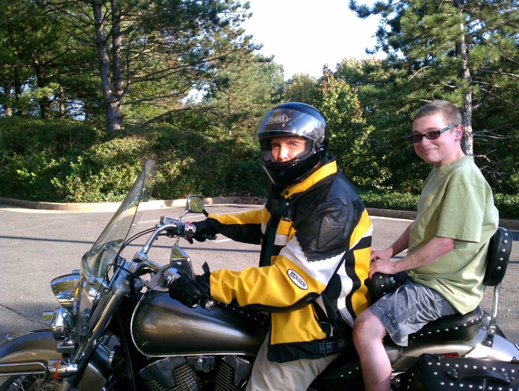 321882_10150318617113093_225133775_o1